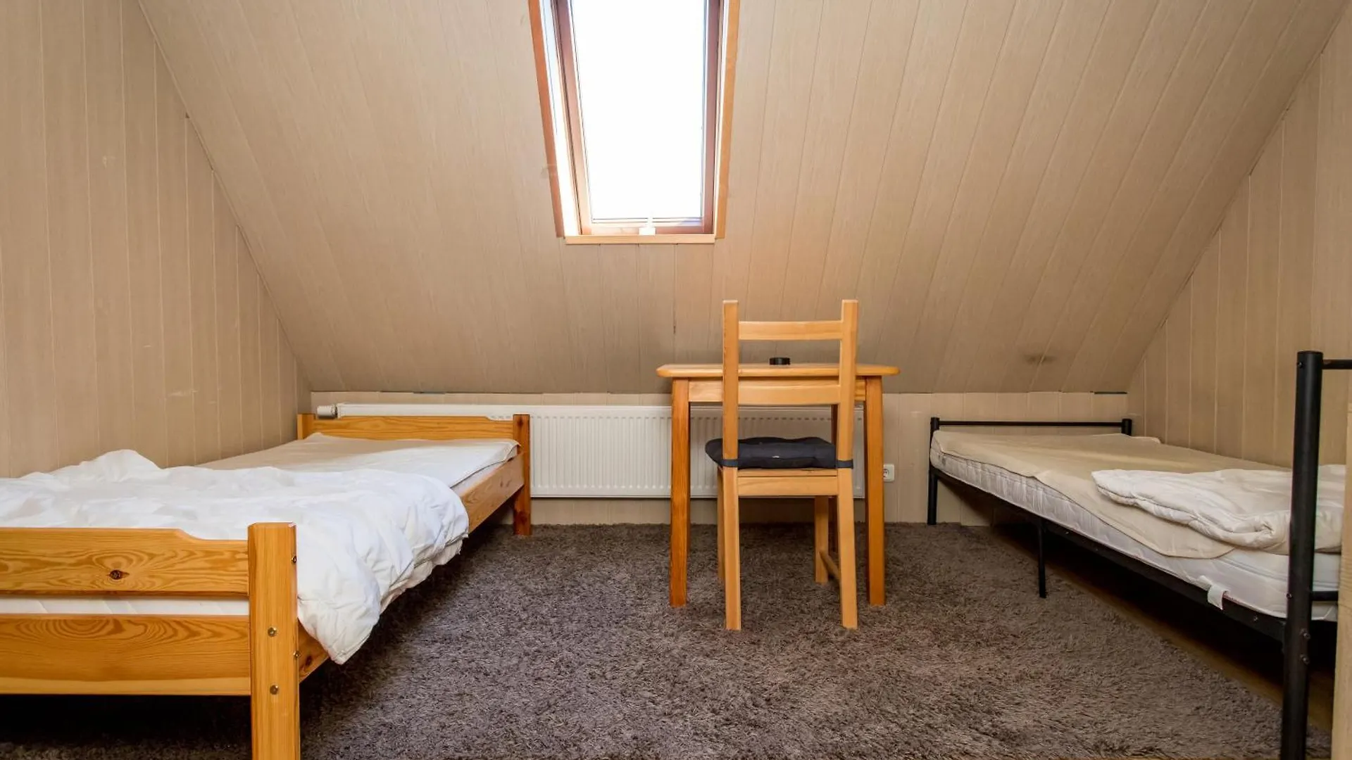Apartment Ferienwohnung 95Qm - 4 Personen - Einfache Austattung Leipzig